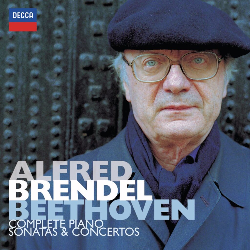 アルフレッド・ブレンデルが紡ぐ名曲の深淵：知的探求と抑制された情感